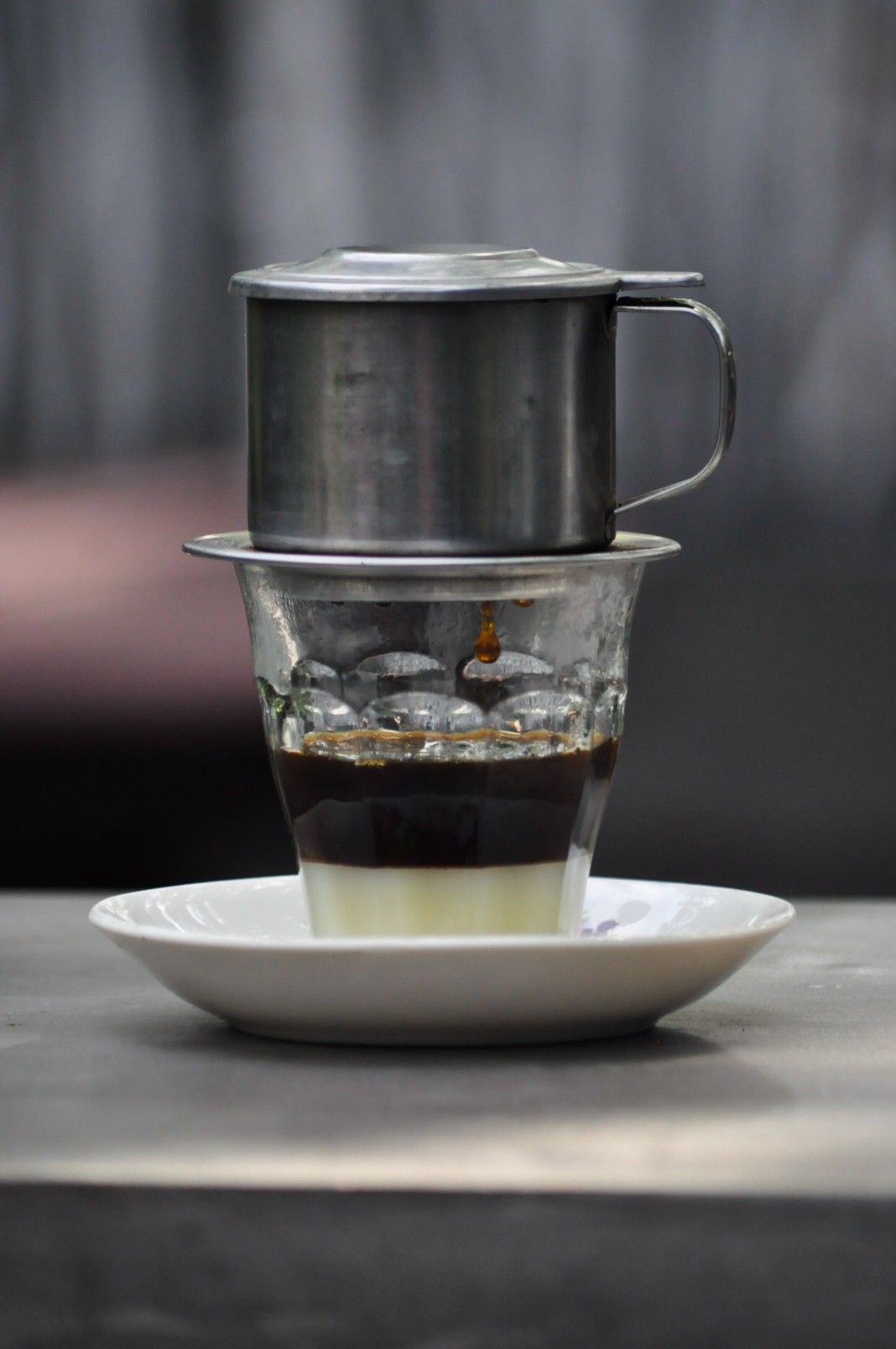 Cà phê sữa đá (iced coffee with condensed milk)